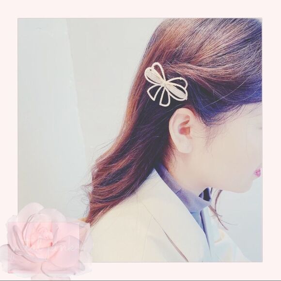 Rhinestone Bow Hair Clip Sparkle Glam Fancy Festive Coquette - Picture 2 of 4